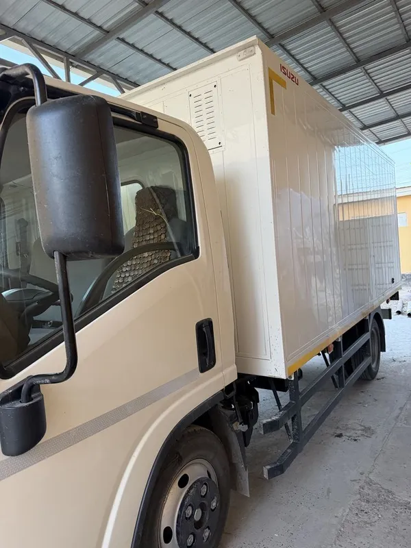 Isuzu NMR77H 3to — фото 3