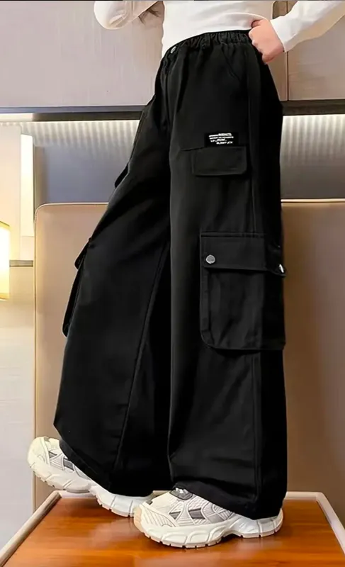 Qora baggy shim