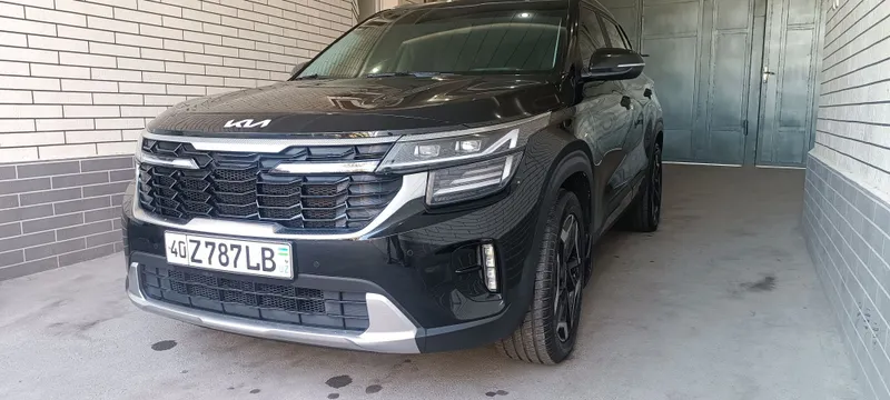Kia Seltos PREMIUM 5
