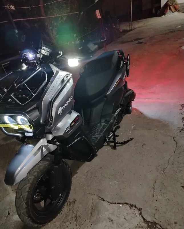 Skuter sotiladi pachti yangi xali 2 Skuter sotiladi pachti yangi xali 2