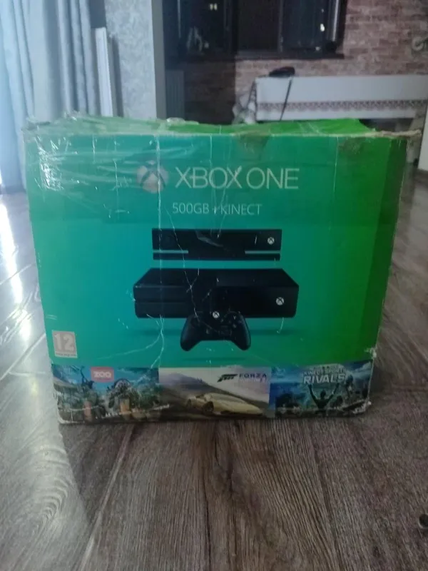 Xbox One 500GB 1 Xbox One 500GB 1