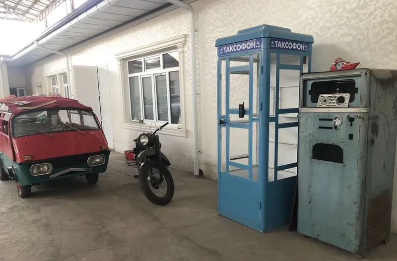 Соаетиский самаделний автомобили Сабсь -2, 4