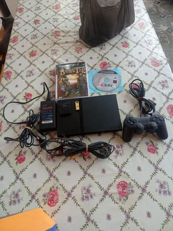 Плейстейшин 2 продаётся