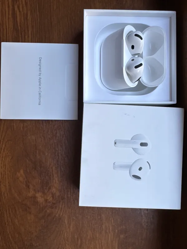 Airpods 4 Original USA Airpods 4 Original USA