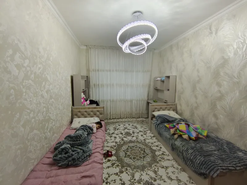 Уй сотилади срочно Каракамыш 2/4 да 3х комнатная — фото 4