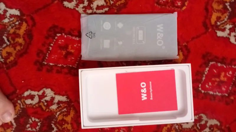 W&O A56 ishlatilmagan yangi paket telefon — фото 2