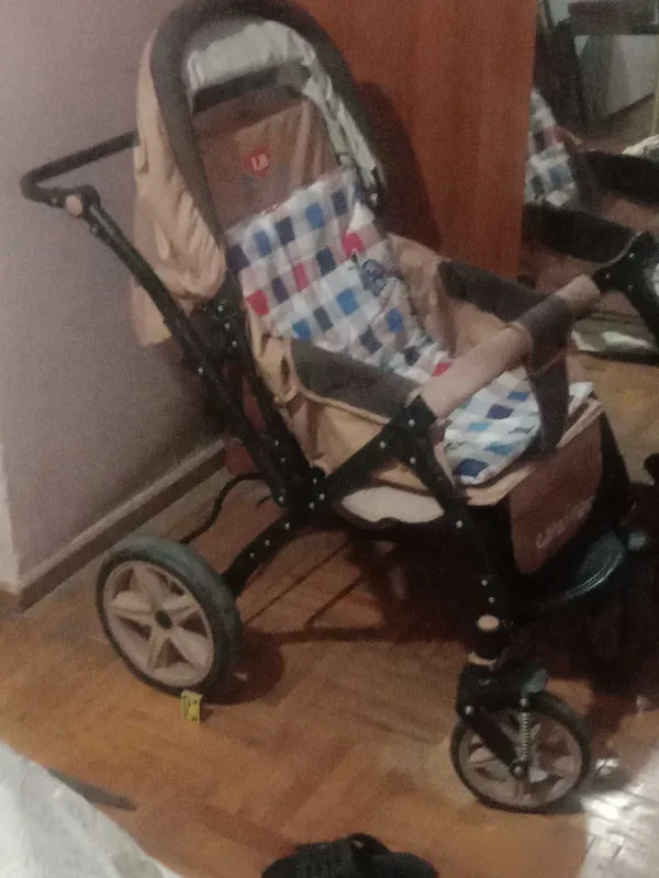 (Джип),Детская коляска — фото 1