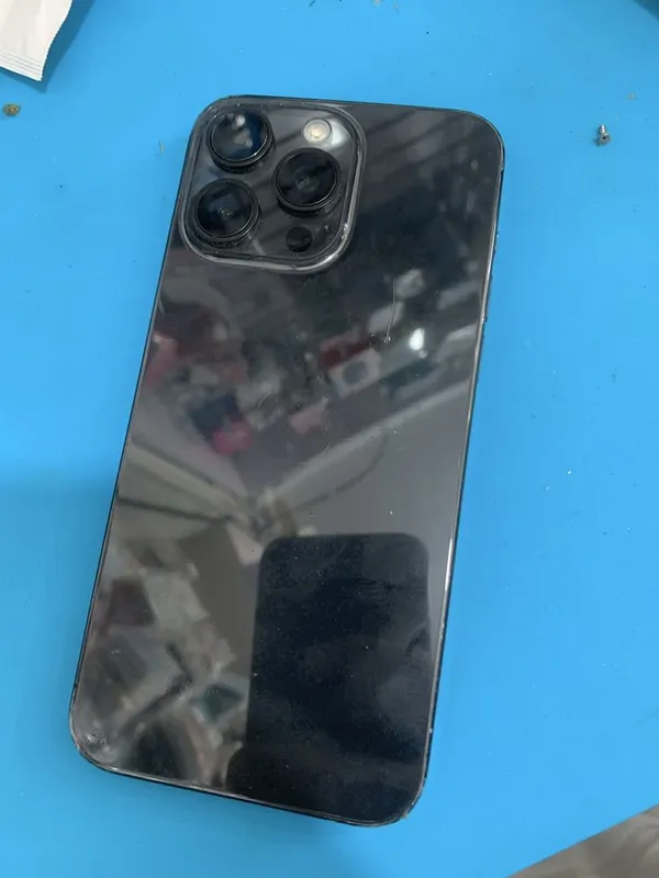 Iphone 15 pro max 512 GB 3 Iphone 15 pro max 512 GB 3