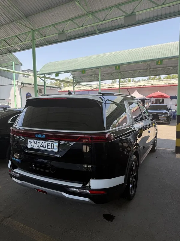 Kia Carnival 2023/25 2 Kia Carnival 2023/25 2