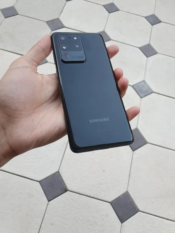 Samsung Galaxy S20 Ultra 5G 1