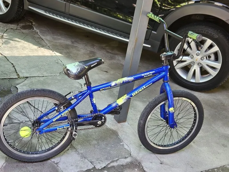Продается трюковой велосипед BMX ,в отличном состоянии. 4