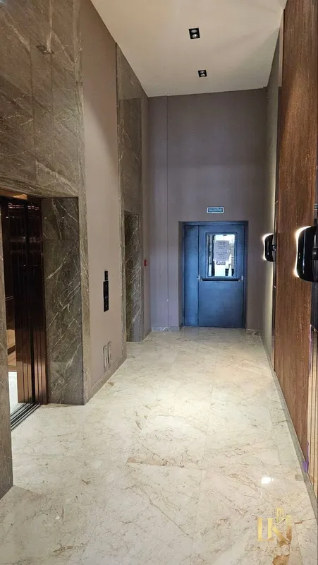 3/5/12 ЖК Celebrity Residence, Яккасарайский район, коробка — фото 1