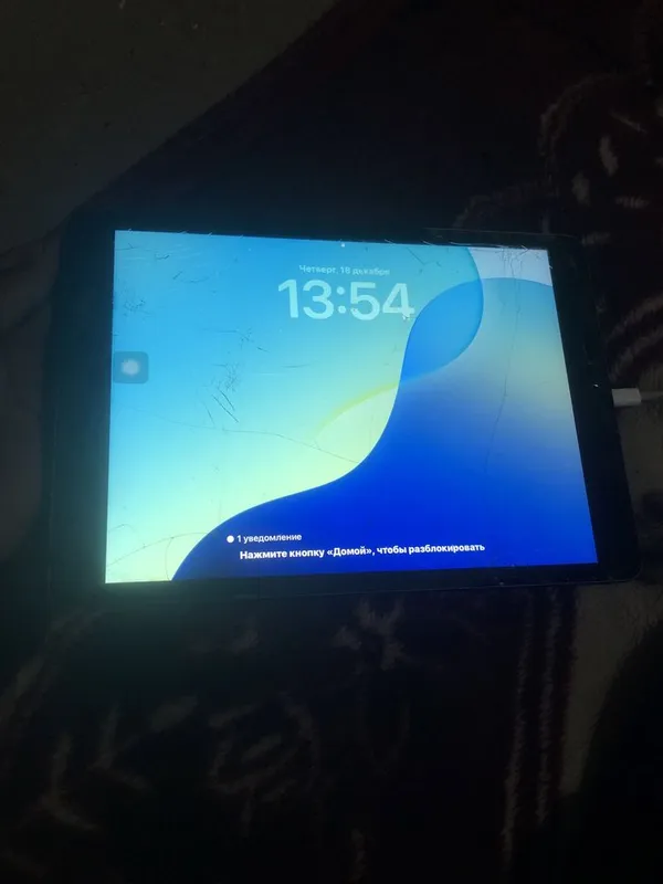 Ipad 9 srochni sotiladi 64gb kelishamiz Ipad 9 srochni sotiladi 64gb kelishamiz