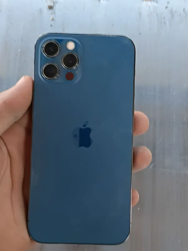 iPhone 12 pro 1 iPhone 12 pro 1