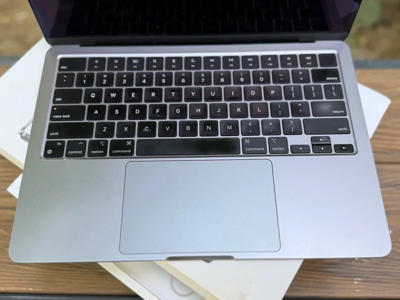 MacBook Air M2 — фото 4
