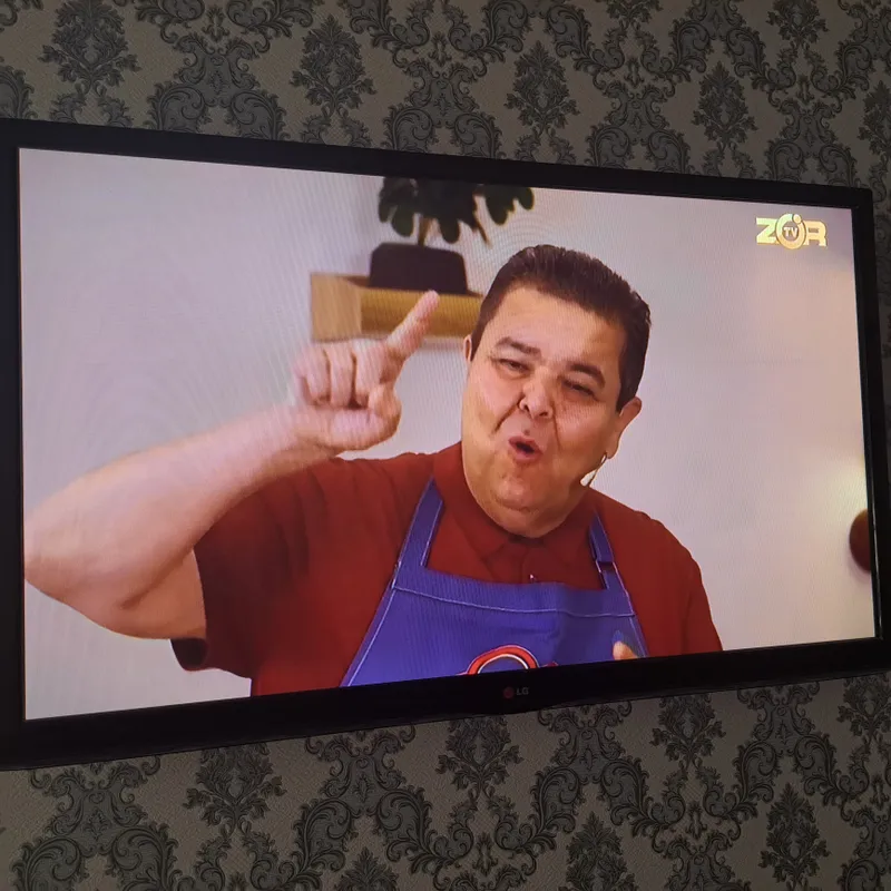 Продаётся телевизор LG Продаётся телевизор LG