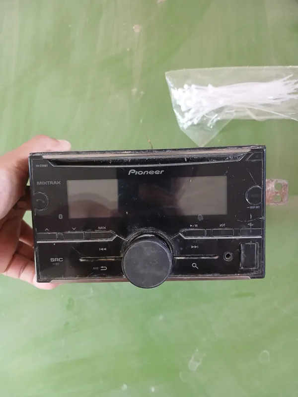 Pioneer FH-X789BT sotiladi