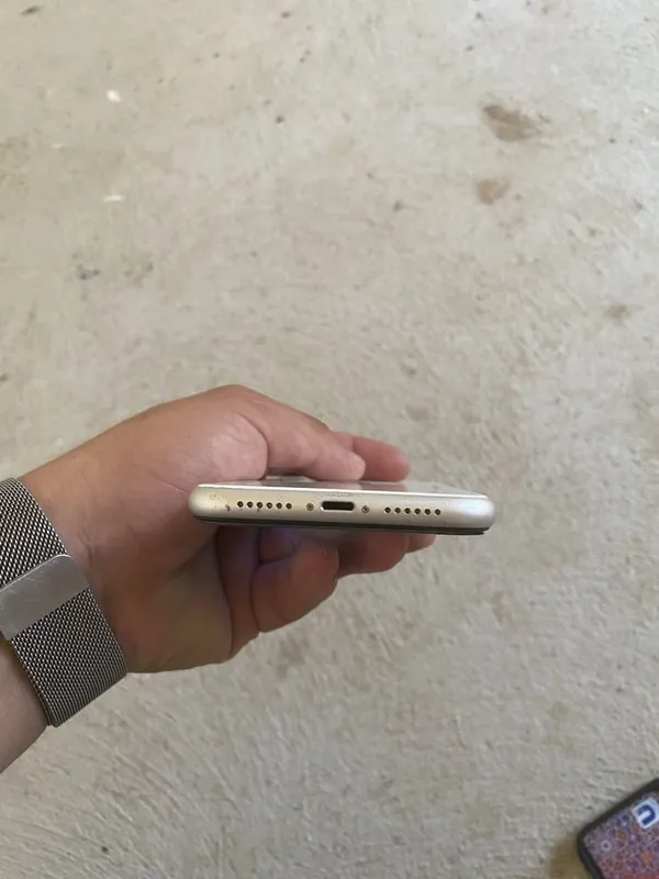 Iphone 11 holati ortacha 3 Iphone 11 holati ortacha 3