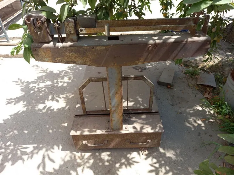 Tarozi (весы) 100,200,300 kg o’lchiydi