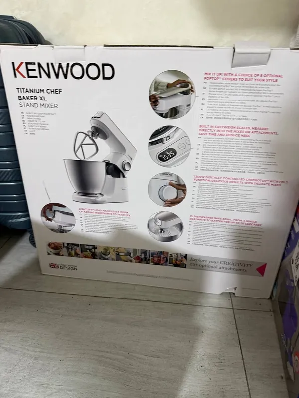 Продаётся срочно новый премиальный комплект кухонного комбайна Kenwood