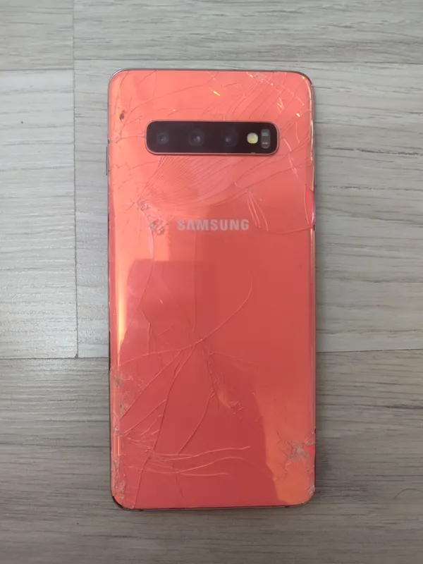 Samsung s10 8/128 5 Samsung s10 8/128 5