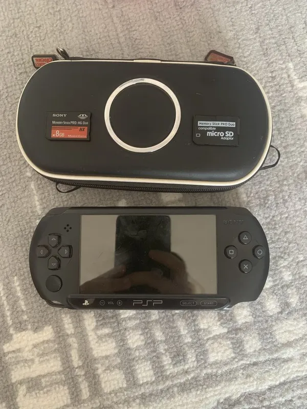 PsP street. 8gb лик2 та флешкаси+жехол сумкааси бонус 3