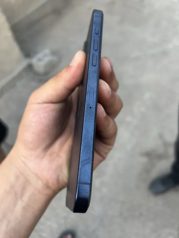 Iphone 15 Pro Max 256 ГБ — фото 4