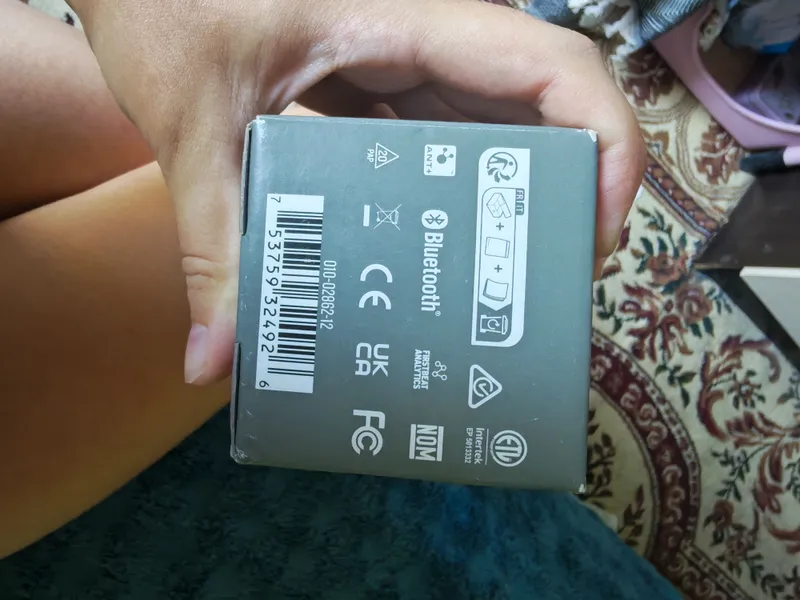 продаются часы наручные. GARMIN 4 продаются часы наручные. GARMIN 4