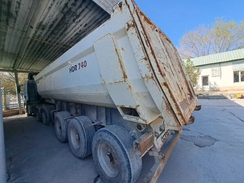 Полуприцеп-самосвал HARDOX / HB 450 1 Полуприцеп-самосвал HARDOX / HB 450 1