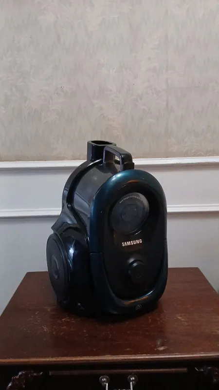Пылесос Samsung VC33M2130LB