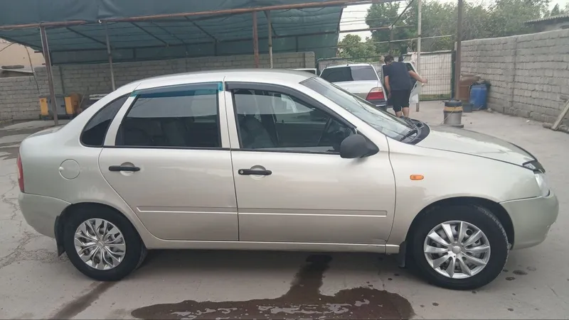 Lada kalina 2008 5