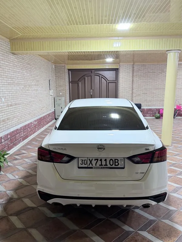 Nissan Altima американка 2.0 vc-turbo — фото 3