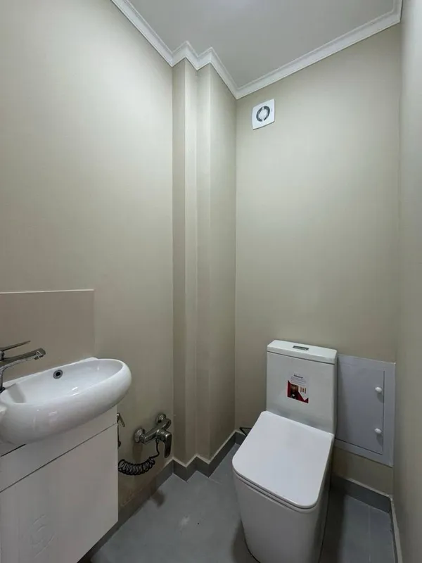 Аренда Евро офис Ор-р: Акай Сити 75м2 8