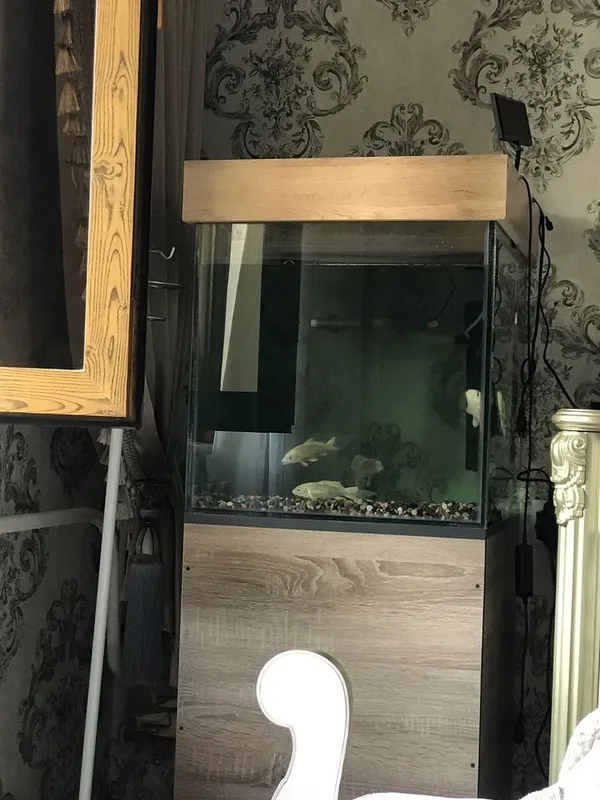 Akvarium sotiladi 120 litr
