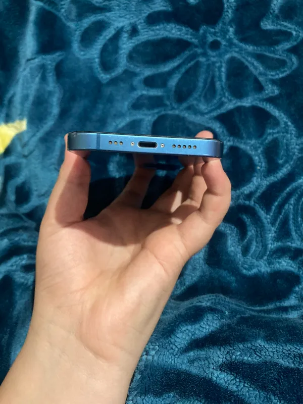 iPhone 13 Blu 128 GB 5 iPhone 13 Blu 128 GB 5
