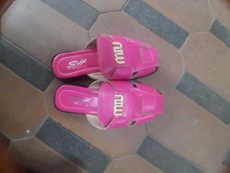 MIU MIU tapichka