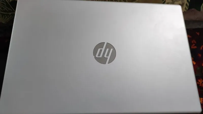 Noutbuk HP Laptop 15- fd0 — фото 3