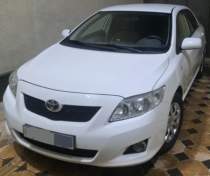 Продаётся Toyota Corolla автомат 2007 года