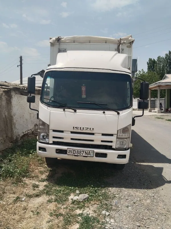 Isuzu sotiladi hammasi zavatiskoy senji 2013 yil ishlap chiqarilgan... 1 Isuzu sotiladi hammasi zavatiskoy senji 2013 yil ishlap chiqarilgan... 1