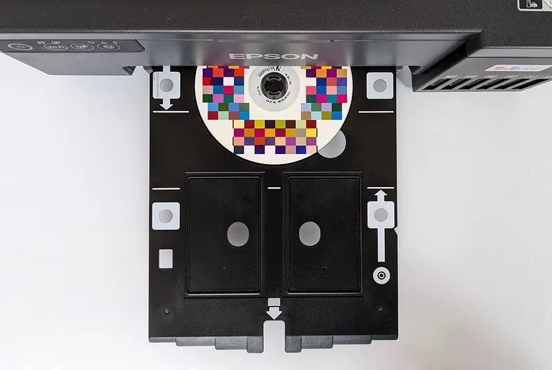 Epson L8050 A4 фотопринтер 6 цветов 2 Epson L8050 A4 фотопринтер 6 цветов 2