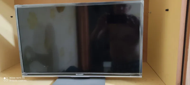 Телевизор Sharp LC-24LE440M