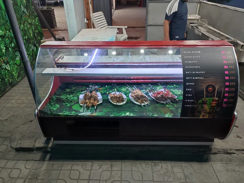 Vitrina .Shashlik uchun 3