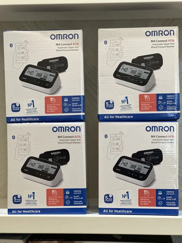 Автоматический танометр OMRON M4 Connect AFib|Манжета 22-42 см — фото 4