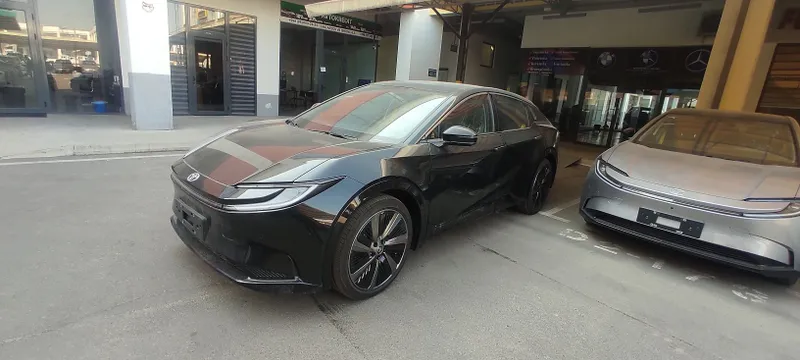 Tayota bz5 срочна арзон — фото 1
