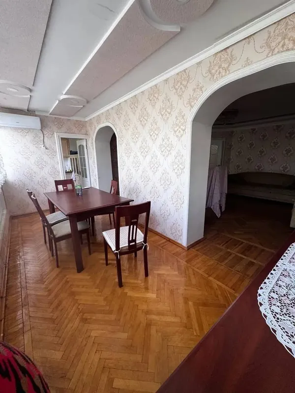 3-комнатная квартира, вторичный фонд (Мирабадский район) — фото 2