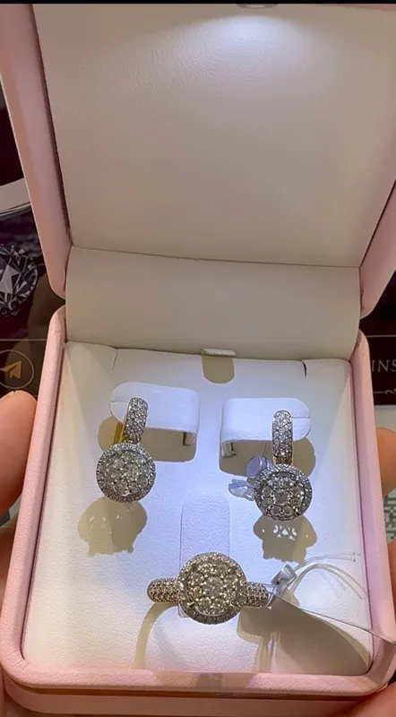 Brilliant Baku 9.31gr 1.60ct
