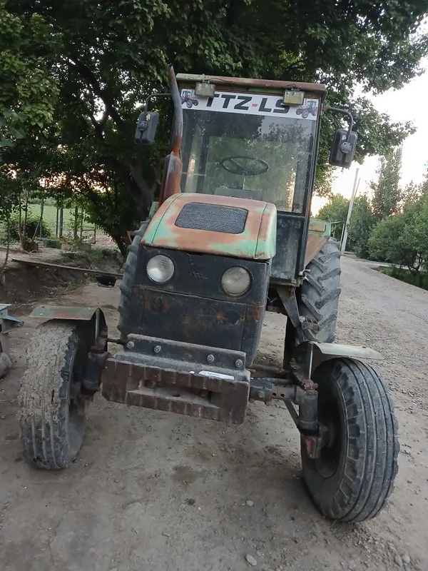 TTZ 80 qishloq xo'jaligi texnikasi