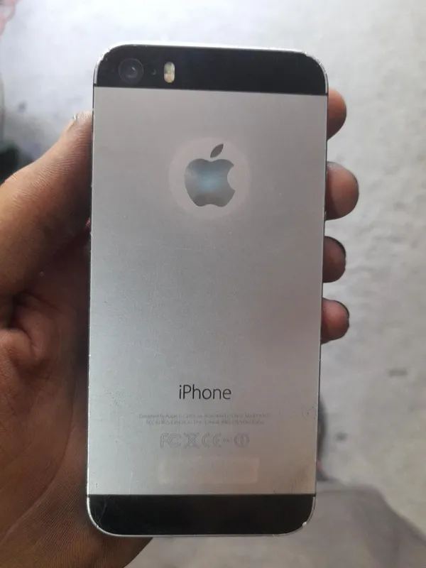 iPhone 5s 16GB 1 iPhone 5s 16GB 1