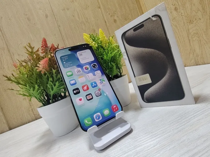 iPhone 15 Pro Max 256GB 2