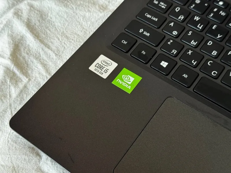 ACER komputer sotiladi